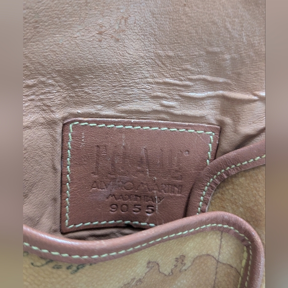 Alviero Martini 1A Classe Geo Eyeglass Case - Picture 6 of 8